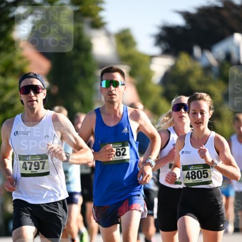 01.09.2024 - BARMER Alsterlauf Dr. Thomas Lammeyer http://msf.ph/oto/6891668 01.09.2024 09:22:26 Laufen 4797, 62, 35, 4805 meine-sportfotos.de