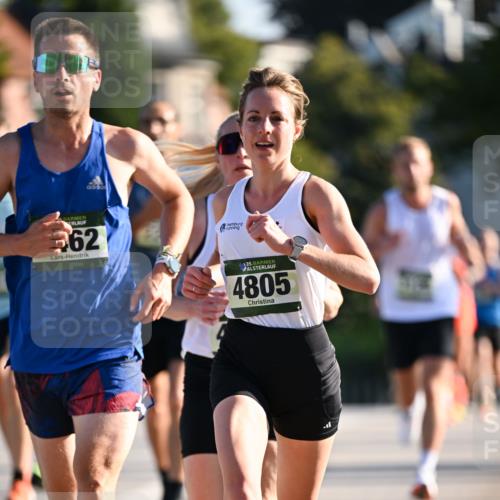 01.09.2024 - BARMER Alsterlauf Dr. Thomas Lammeyer http://msf.ph/oto/6891672 01.09.2024 09:22:27 Laufen 62, 135, 4805 meine-sportfotos.de