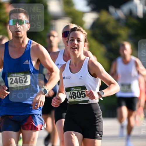01.09.2024 - BARMER Alsterlauf Dr. Thomas Lammeyer http://msf.ph/oto/6891674 01.09.2024 09:22:27 Laufen 135, 2462, 135, 4805 meine-sportfotos.de