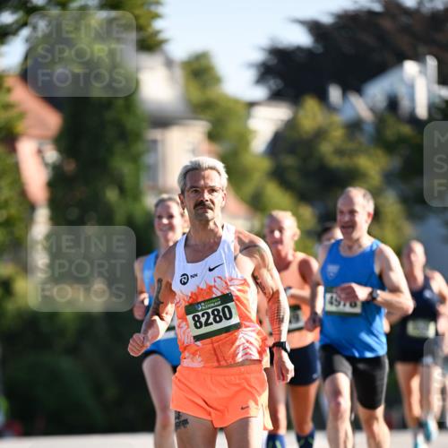 01.09.2024 - BARMER Alsterlauf Dr. Thomas Lammeyer http://msf.ph/oto/6891699 01.09.2024 09:22:32 Laufen 35, 8280 meine-sportfotos.de