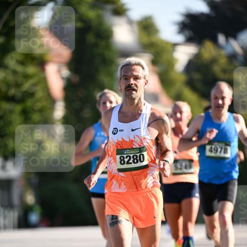 01.09.2024 - BARMER Alsterlauf Dr. Thomas Lammeyer http://msf.ph/oto/6891703 01.09.2024 09:22:32 Laufen 35, 8280, 5249, 4978 meine-sportfotos.de