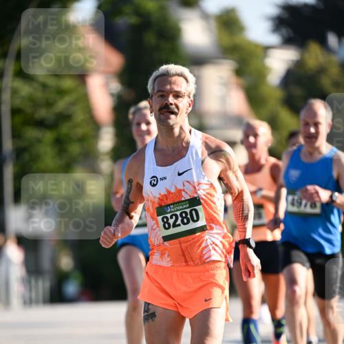 01.09.2024 - BARMER Alsterlauf Dr. Thomas Lammeyer http://msf.ph/oto/6891705 01.09.2024 09:22:32 Laufen 35, 8280, 5, 4978 meine-sportfotos.de