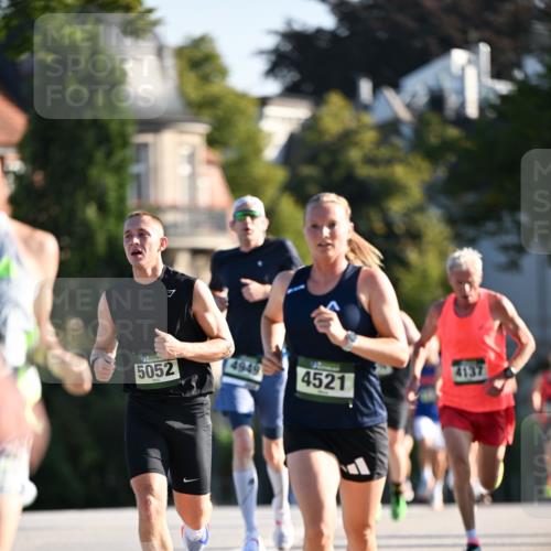01.09.2024 - BARMER Alsterlauf Dr. Thomas Lammeyer http://msf.ph/oto/6891722 01.09.2024 09:22:35 Laufen 5052, 4949, 4521 meine-sportfotos.de
