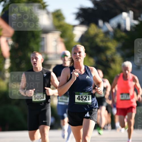 01.09.2024 - BARMER Alsterlauf Dr. Thomas Lammeyer http://msf.ph/oto/6891726 01.09.2024 09:22:35 Laufen 5052, 135, 4521 meine-sportfotos.de