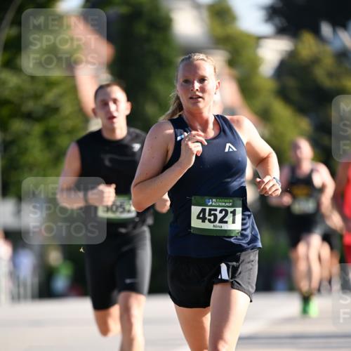 01.09.2024 - BARMER Alsterlauf Dr. Thomas Lammeyer http://msf.ph/oto/6891732 01.09.2024 09:22:36 Laufen 5052, 35, 4521 meine-sportfotos.de
