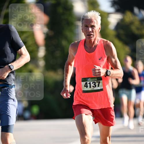 01.09.2024 - BARMER Alsterlauf Dr. Thomas Lammeyer http://msf.ph/oto/6891750 01.09.2024 09:22:38 Laufen 35, 4137 meine-sportfotos.de