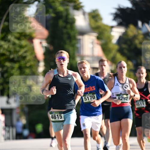 01.09.2024 - BARMER Alsterlauf Dr. Thomas Lammeyer http://msf.ph/oto/6891763 01.09.2024 09:22:41 Laufen 4615, 5170, 8292, 1511 meine-sportfotos.de