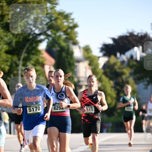 01.09.2024 - BARMER Alsterlauf Dr. Thomas Lammeyer http://msf.ph/oto/6891769 01.09.2024 09:22:43 Laufen 5170, 8292, 511 meine-sportfotos.de