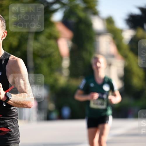01.09.2024 - BARMER Alsterlauf Dr. Thomas Lammeyer http://msf.ph/oto/6891781 01.09.2024 09:22:45 Laufen  meine-sportfotos.de
