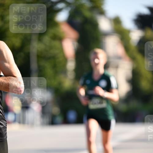 01.09.2024 - BARMER Alsterlauf Dr. Thomas Lammeyer http://msf.ph/oto/6891782 01.09.2024 09:22:45 Laufen  meine-sportfotos.de