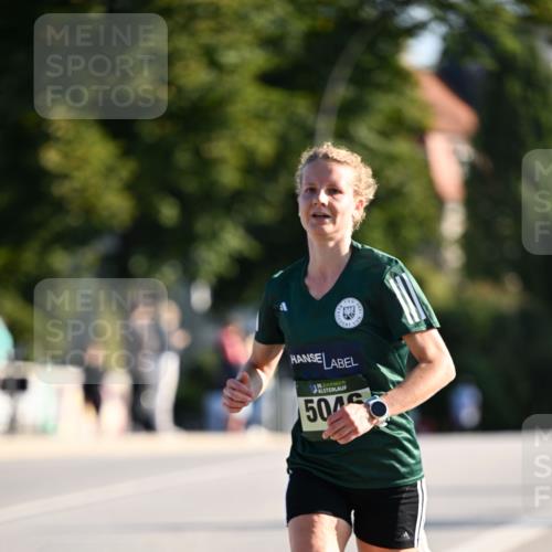 01.09.2024 - BARMER Alsterlauf Dr. Thomas Lammeyer http://msf.ph/oto/6891789 01.09.2024 09:22:46 Laufen 150, 135, 504 meine-sportfotos.de