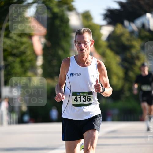 01.09.2024 - BARMER Alsterlauf Dr. Thomas Lammeyer http://msf.ph/oto/6891806 01.09.2024 09:22:49 Laufen 1635, 4136 meine-sportfotos.de