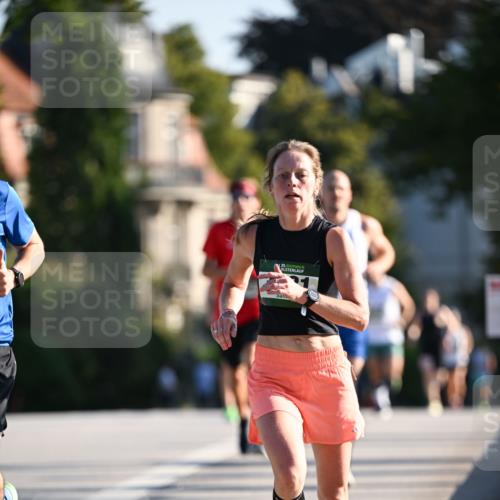 01.09.2024 - BARMER Alsterlauf Dr. Thomas Lammeyer http://msf.ph/oto/6891852 01.09.2024 09:23:00 Laufen 35 meine-sportfotos.de