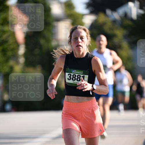 01.09.2024 - BARMER Alsterlauf Dr. Thomas Lammeyer http://msf.ph/oto/6891857 01.09.2024 09:23:01 Laufen 35, 3881 meine-sportfotos.de