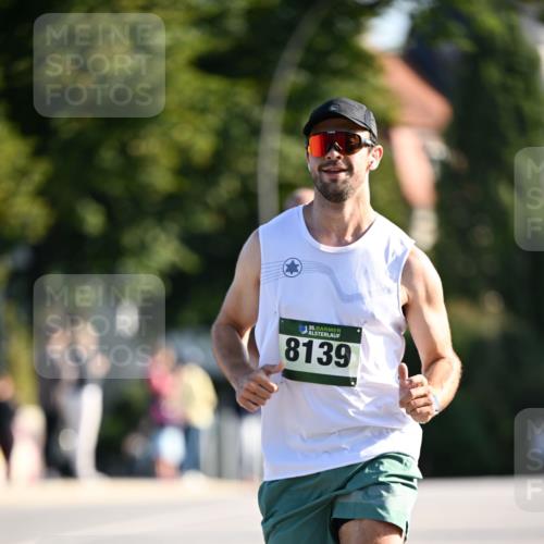 01.09.2024 - BARMER Alsterlauf Dr. Thomas Lammeyer http://msf.ph/oto/6891895 01.09.2024 09:23:07 Laufen 35, 8139 meine-sportfotos.de