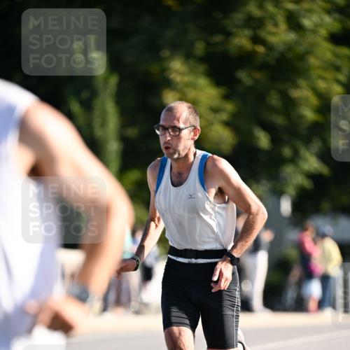 01.09.2024 - BARMER Alsterlauf Dr. Thomas Lammeyer http://msf.ph/oto/6891901 01.09.2024 09:23:09 Laufen  meine-sportfotos.de