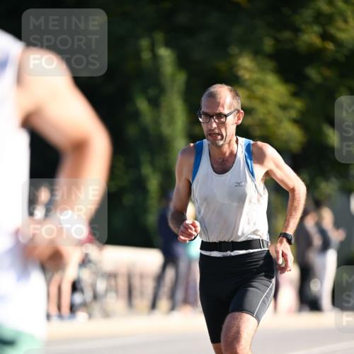 01.09.2024 - BARMER Alsterlauf Dr. Thomas Lammeyer http://msf.ph/oto/6891902 01.09.2024 09:23:09 Laufen  meine-sportfotos.de