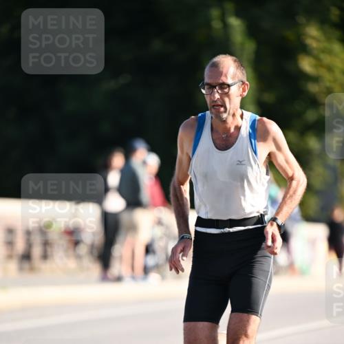 01.09.2024 - BARMER Alsterlauf Dr. Thomas Lammeyer http://msf.ph/oto/6891904 01.09.2024 09:23:09 Laufen  meine-sportfotos.de