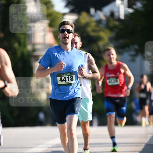 01.09.2024 - BARMER Alsterlauf Dr. Thomas Lammeyer http://msf.ph/oto/6891956 01.09.2024 09:23:20 Laufen 4418 meine-sportfotos.de