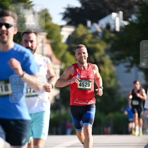 01.09.2024 - BARMER Alsterlauf Dr. Thomas Lammeyer http://msf.ph/oto/6891962 01.09.2024 09:23:21 Laufen 13, 372, 4529, 2024 meine-sportfotos.de