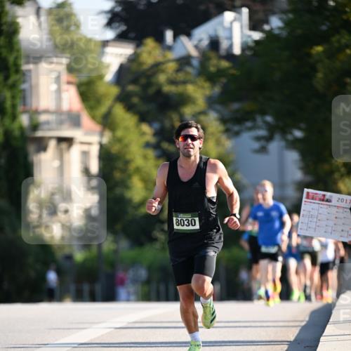01.09.2024 - BARMER Alsterlauf Dr. Thomas Lammeyer http://msf.ph/oto/6891971 01.09.2024 09:23:25 Laufen 8030, 111, 2017 meine-sportfotos.de
