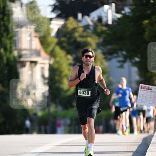 01.09.2024 - BARMER Alsterlauf Dr. Thomas Lammeyer http://msf.ph/oto/6891972 01.09.2024 09:23:25 Laufen 8030 meine-sportfotos.de