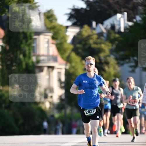 01.09.2024 - BARMER Alsterlauf Dr. Thomas Lammeyer http://msf.ph/oto/6891995 01.09.2024 09:23:30 Laufen 2627 meine-sportfotos.de