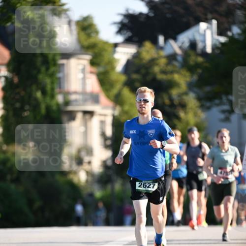 01.09.2024 - BARMER Alsterlauf Dr. Thomas Lammeyer http://msf.ph/oto/6891997 01.09.2024 09:23:30 Laufen 2627 meine-sportfotos.de