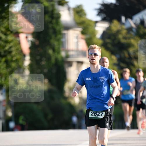 01.09.2024 - BARMER Alsterlauf Dr. Thomas Lammeyer http://msf.ph/oto/6892005 01.09.2024 09:23:31 Laufen 2627 meine-sportfotos.de