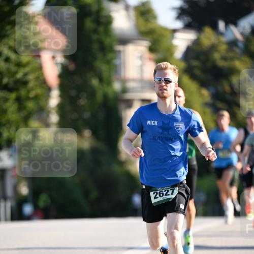 01.09.2024 - BARMER Alsterlauf Dr. Thomas Lammeyer http://msf.ph/oto/6892008 01.09.2024 09:23:31 Laufen 2627 meine-sportfotos.de