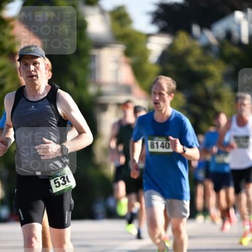01.09.2024 - BARMER Alsterlauf Dr. Thomas Lammeyer http://msf.ph/oto/6892033 01.09.2024 09:23:36 Laufen 530, 8140 meine-sportfotos.de