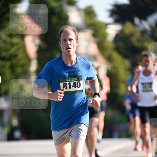 01.09.2024 - BARMER Alsterlauf Dr. Thomas Lammeyer http://msf.ph/oto/6892040 01.09.2024 09:23:37 Laufen 35, 8140 meine-sportfotos.de
