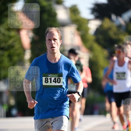 01.09.2024 - BARMER Alsterlauf Dr. Thomas Lammeyer http://msf.ph/oto/6892041 01.09.2024 09:23:37 Laufen 35, 8140 meine-sportfotos.de