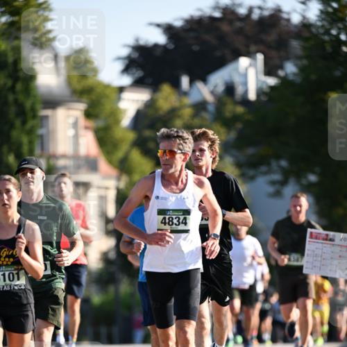01.09.2024 - BARMER Alsterlauf Dr. Thomas Lammeyer http://msf.ph/oto/6892044 01.09.2024 09:23:38 Laufen 00, 5101, 4834 meine-sportfotos.de
