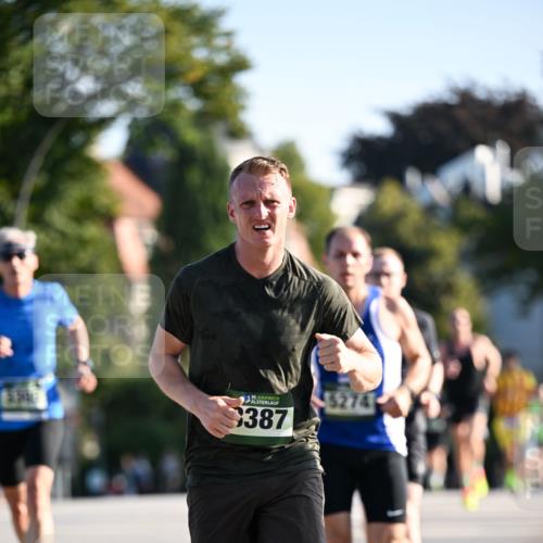 01.09.2024 - BARMER Alsterlauf Dr. Thomas Lammeyer http://msf.ph/oto/6892074 01.09.2024 09:23:44 Laufen 35, 387, 5274 meine-sportfotos.de