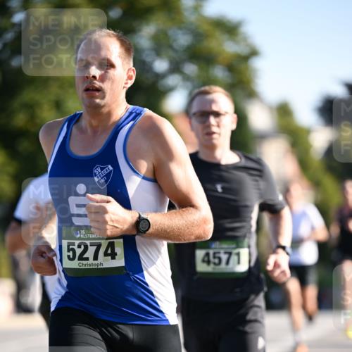 01.09.2024 - BARMER Alsterlauf Dr. Thomas Lammeyer http://msf.ph/oto/6892083 01.09.2024 09:23:45 Laufen 1921, 35, 5274, 4571 meine-sportfotos.de