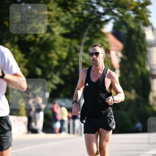01.09.2024 - BARMER Alsterlauf Dr. Thomas Lammeyer http://msf.ph/oto/6892098 01.09.2024 09:23:49 Laufen  meine-sportfotos.de