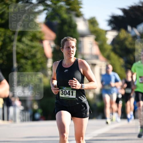 01.09.2024 - BARMER Alsterlauf Dr. Thomas Lammeyer http://msf.ph/oto/6892125 01.09.2024 09:23:54 Laufen 1635, 3041 meine-sportfotos.de