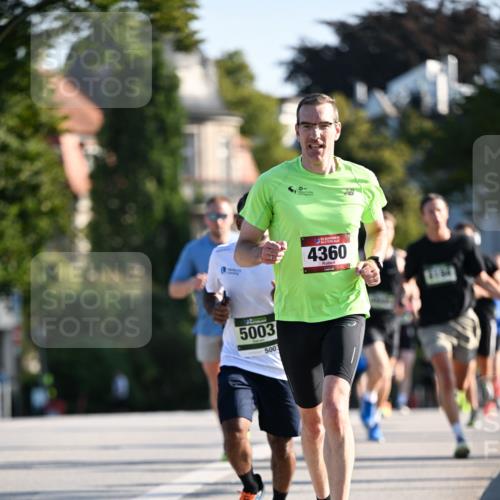 01.09.2024 - BARMER Alsterlauf Dr. Thomas Lammeyer http://msf.ph/oto/6892134 01.09.2024 09:23:55 Laufen 5003, 5003, 135, 4360 meine-sportfotos.de
