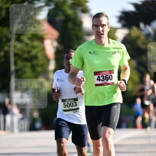 01.09.2024 - BARMER Alsterlauf Dr. Thomas Lammeyer http://msf.ph/oto/6892140 01.09.2024 09:23:56 Laufen 5003, 5003, 35, 4360 meine-sportfotos.de