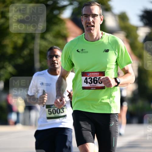 01.09.2024 - BARMER Alsterlauf Dr. Thomas Lammeyer http://msf.ph/oto/6892145 01.09.2024 09:23:57 Laufen 5003, 35, 4366 meine-sportfotos.de