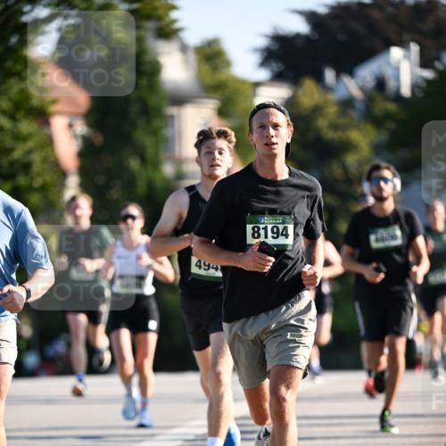 01.09.2024 - BARMER Alsterlauf Dr. Thomas Lammeyer http://msf.ph/oto/6892151 01.09.2024 09:23:58 Laufen 494, 25, 8194 meine-sportfotos.de