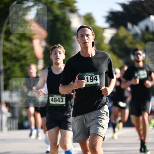 01.09.2024 - BARMER Alsterlauf Dr. Thomas Lammeyer http://msf.ph/oto/6892156 01.09.2024 09:23:58 Laufen 4943, 35, 194 meine-sportfotos.de