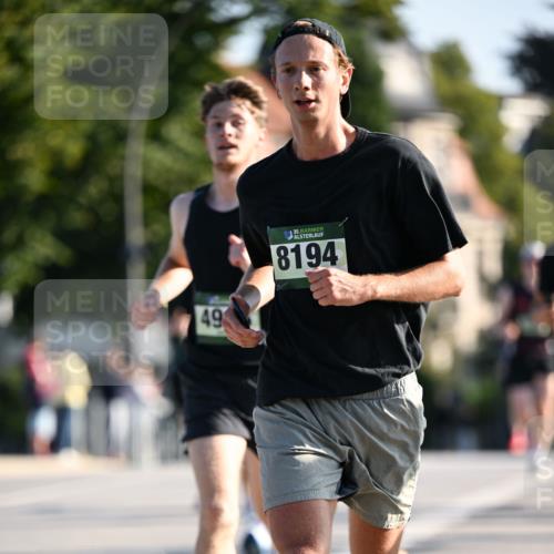 01.09.2024 - BARMER Alsterlauf Dr. Thomas Lammeyer http://msf.ph/oto/6892161 01.09.2024 09:23:59 Laufen 49, 135, 8194 meine-sportfotos.de