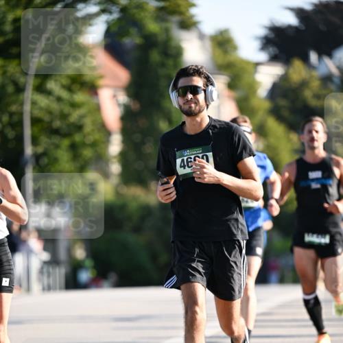 01.09.2024 - BARMER Alsterlauf Dr. Thomas Lammeyer http://msf.ph/oto/6892169 01.09.2024 09:24:00 Laufen 35, 466 meine-sportfotos.de