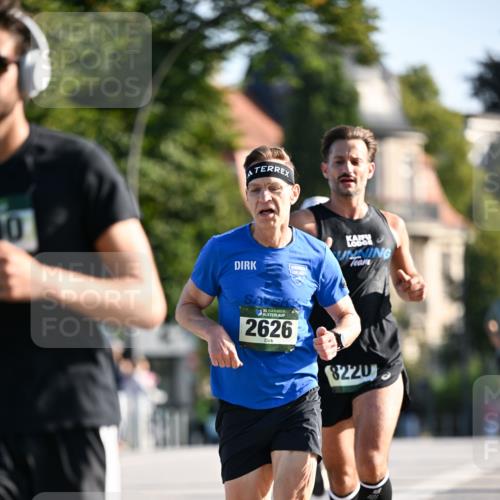 01.09.2024 - BARMER Alsterlauf Dr. Thomas Lammeyer http://msf.ph/oto/6892179 01.09.2024 09:24:02 Laufen 35, 2626, 8220 meine-sportfotos.de
