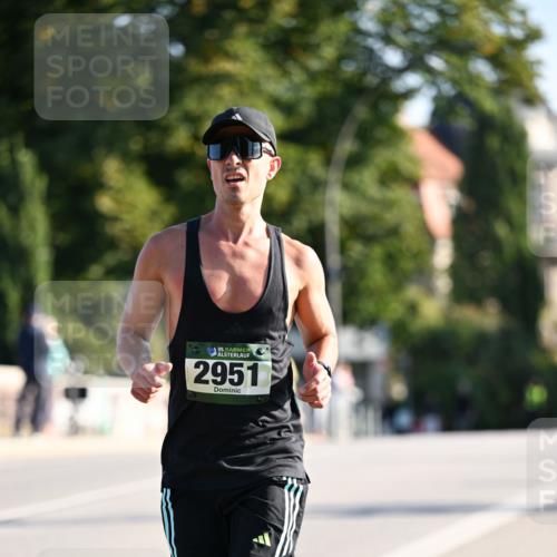 01.09.2024 - BARMER Alsterlauf Dr. Thomas Lammeyer http://msf.ph/oto/6892254 01.09.2024 09:24:15 Laufen 35, 2951 meine-sportfotos.de