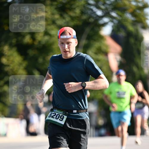 01.09.2024 - BARMER Alsterlauf Dr. Thomas Lammeyer http://msf.ph/oto/6892273 01.09.2024 09:24:19 Laufen 35, 8209 meine-sportfotos.de