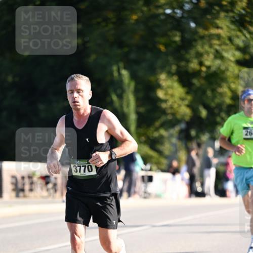 01.09.2024 - BARMER Alsterlauf Dr. Thomas Lammeyer http://msf.ph/oto/6892282 01.09.2024 09:24:21 Laufen 135, 3770, 265 meine-sportfotos.de