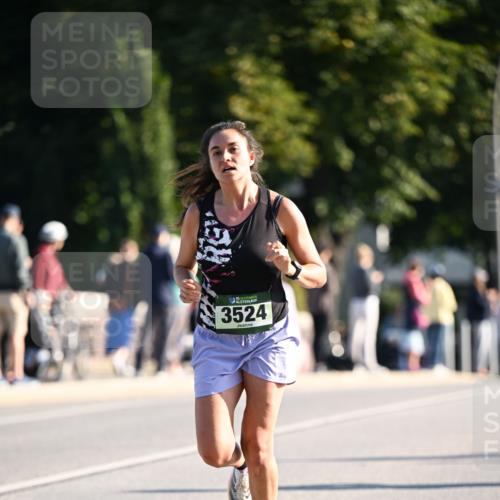 01.09.2024 - BARMER Alsterlauf Dr. Thomas Lammeyer http://msf.ph/oto/6892295 01.09.2024 09:24:23 Laufen 35, 3524 meine-sportfotos.de